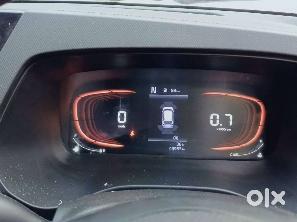 Kia Carens 1.5 Prestige Plus 7 Str Imt, 2024, Petrol
