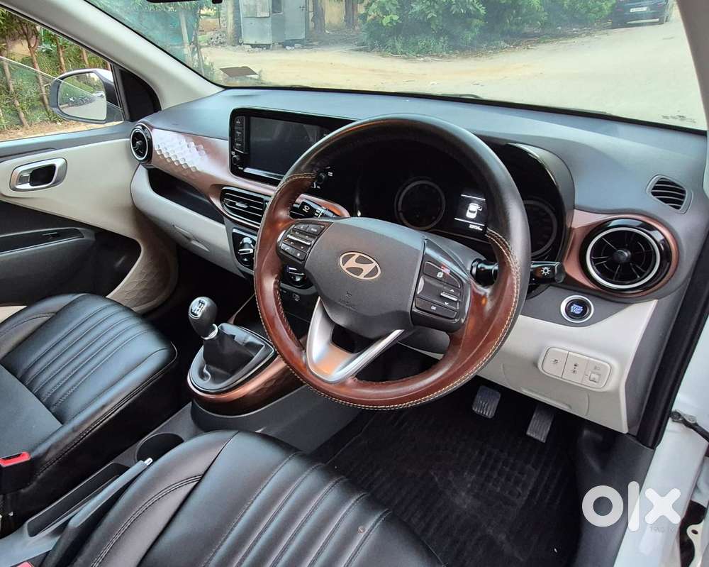 Hyundai Aura 1.2 Sx Cng, 2025, Cng & Hybrids
