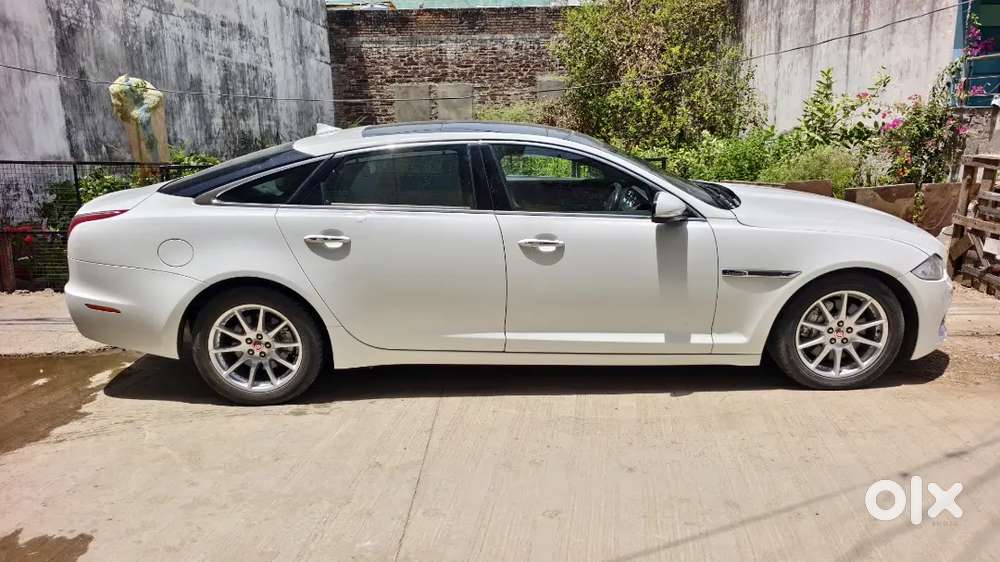 Jaguar Xj L 2015 Diesel 48500 Km Driven