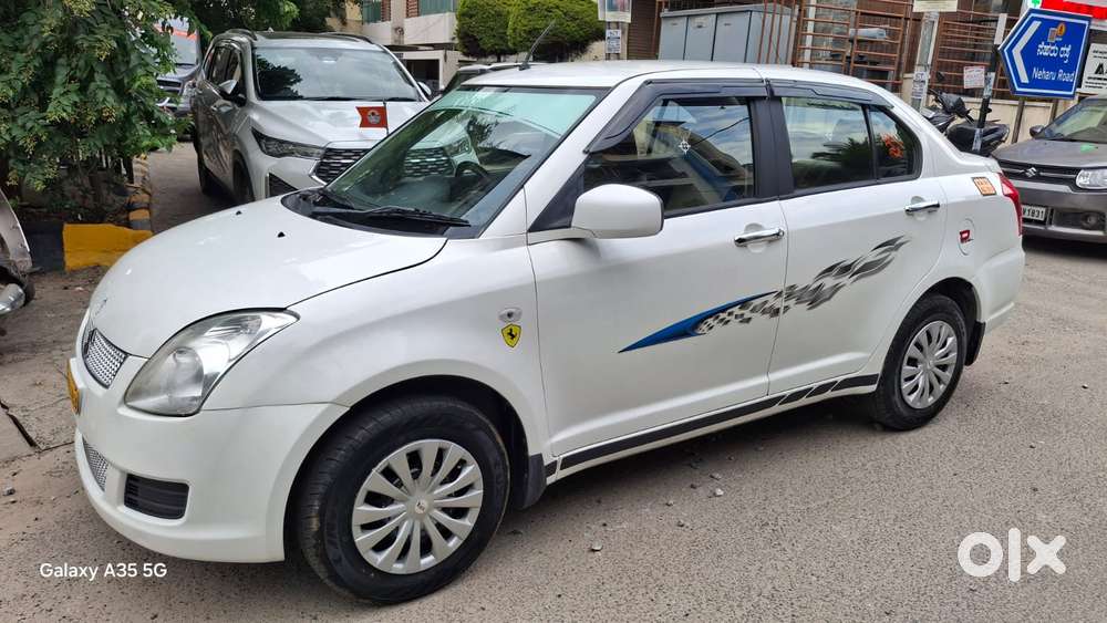 Maruti Suzuki Swift Dzire Ldi BSIV, 2017, Diesel