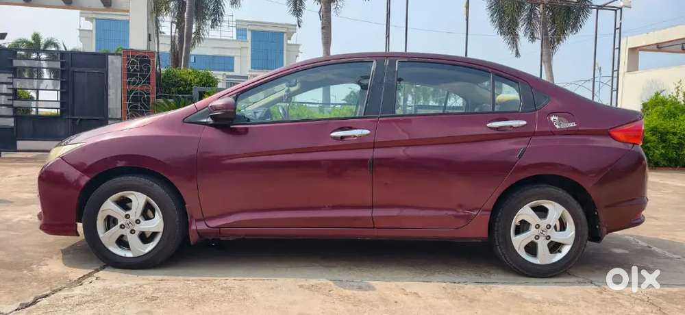 Honda City 2015 Variant