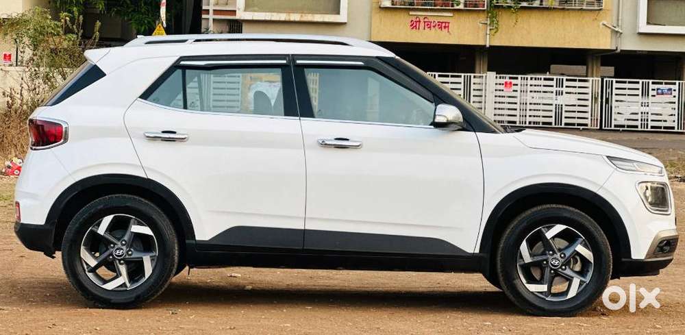 Hyundai Venue Sx Dual Tone Turbo, 2021, Petrol