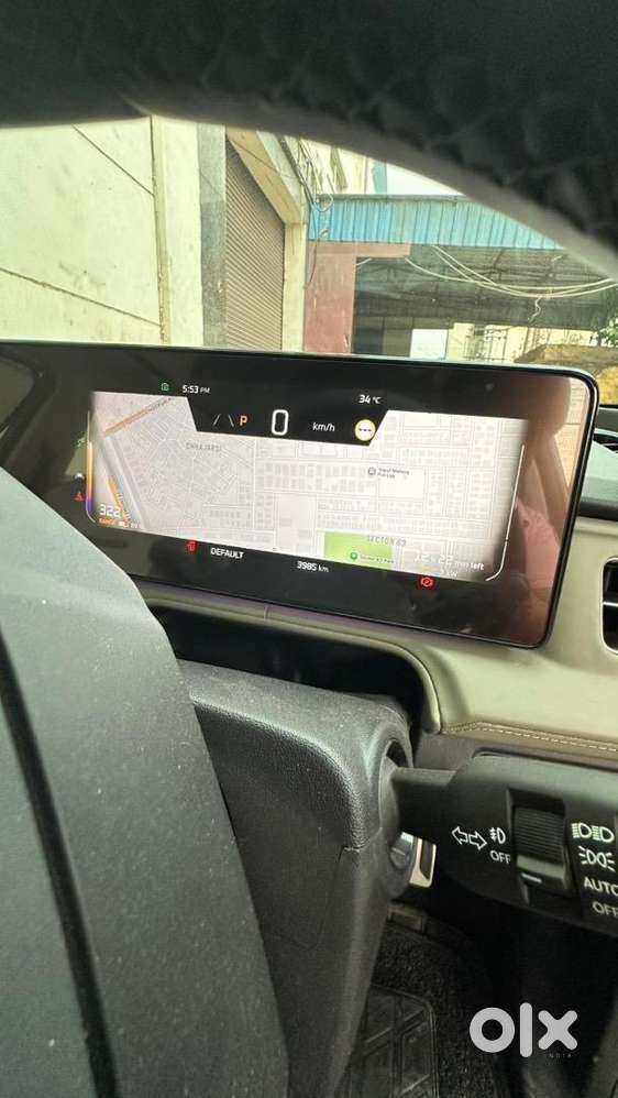 Mahindra Xev 9e 2025 Electric 4000 Km Driven