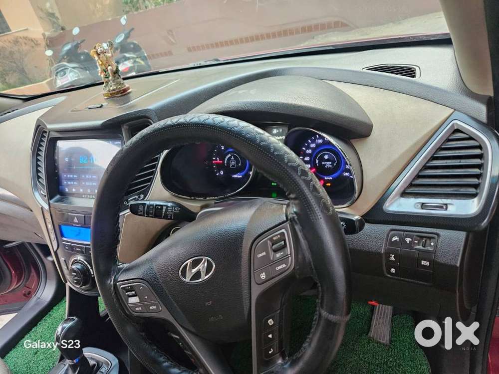 Hyundai Santa Fe 2014 Diesel Well Maintained