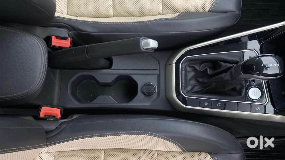 Volkswagen Virtus 1.0 Topline Tsi At, 2022, Petrol