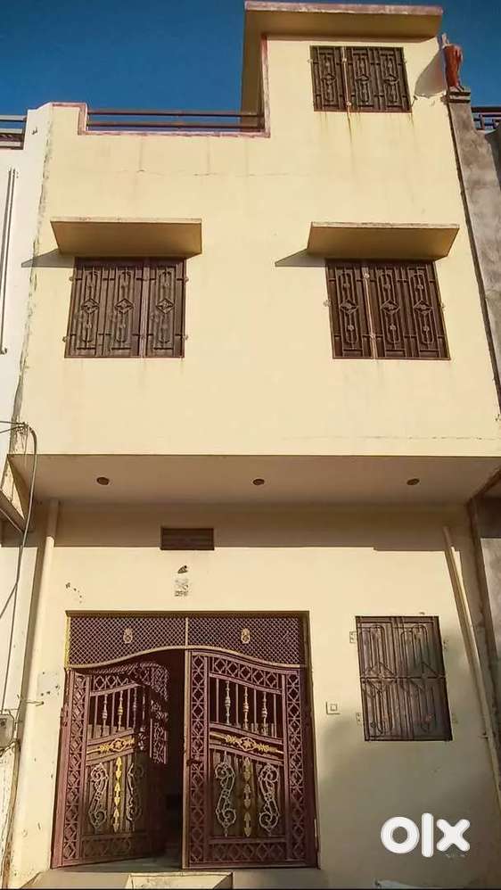 Semi-Furnished  House In Good Location