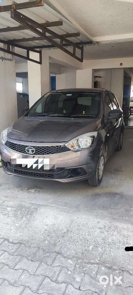 Tata Tiago 2016 Petrol 23090 Km Driven
