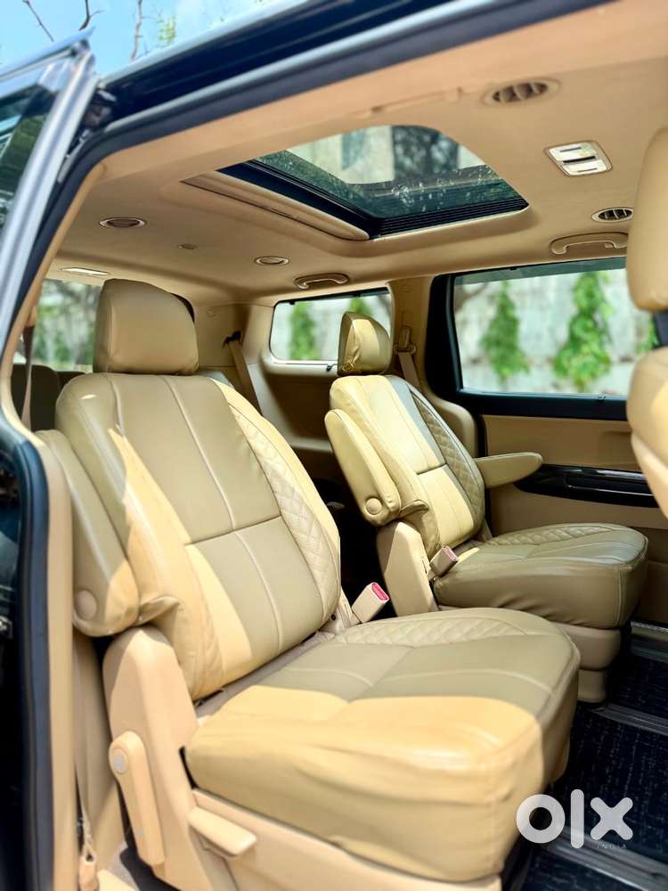 Kia Carnival Premium, 2020, Diesel