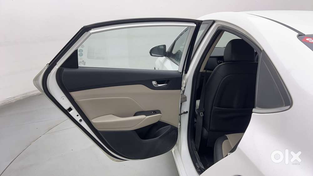 Hyundai Verna 1.5 Sx (o) Vtvt Ivt, 2021, Petrol