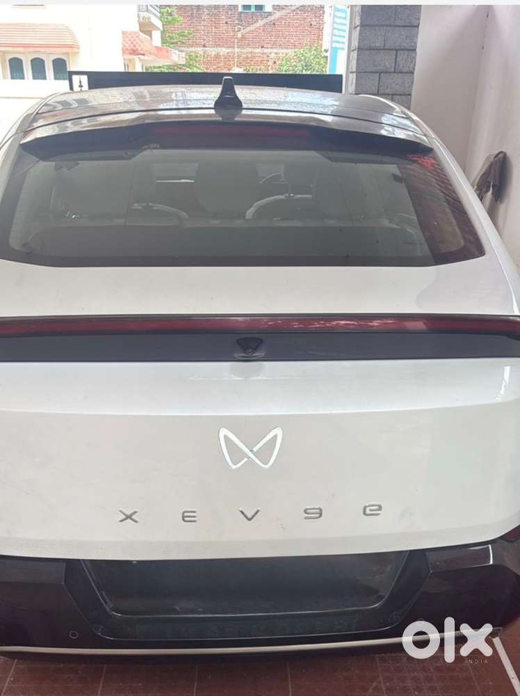 Mahindra Xev 2028 Pack Three
