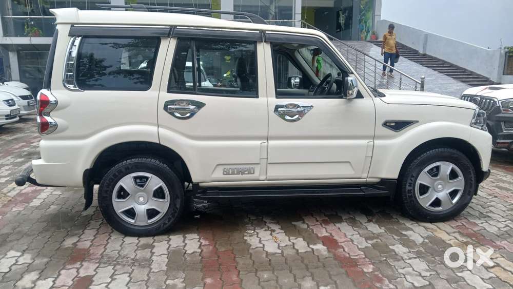 Mahindra Scorpio 2.2 S7 7 Str, 2018