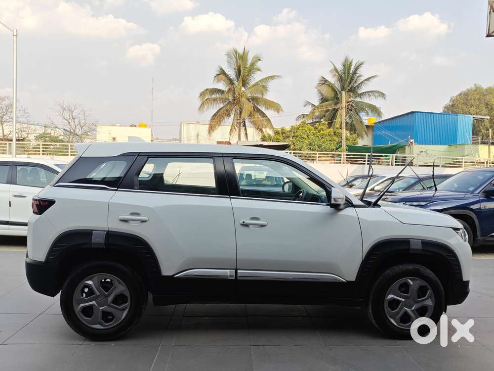 Maruti Suzuki Brezza 1.5 Vxi Smart Hybrid, 2024, Petrol