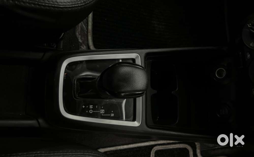 Maruti Suzuki Swift Amt Vxi, 2020, Petrol