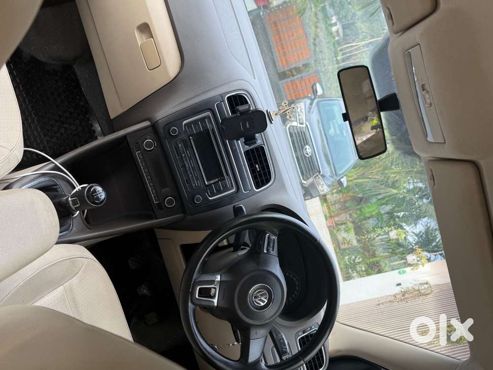 Volkswagen Vento 2013 Highline Petrol – For Sale