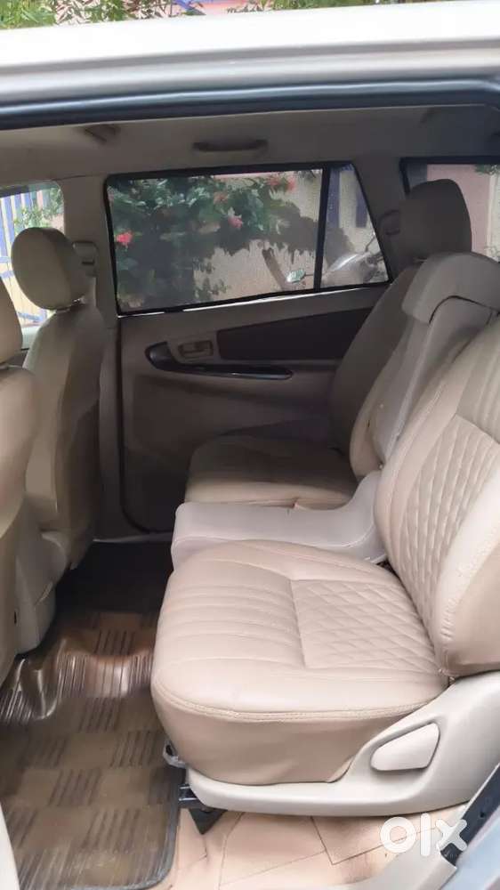 Toyota Innova 2.5 Vx 2011