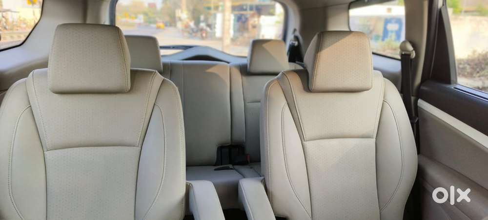Mahindra Marazzo M8 8str, 2019, Diesel