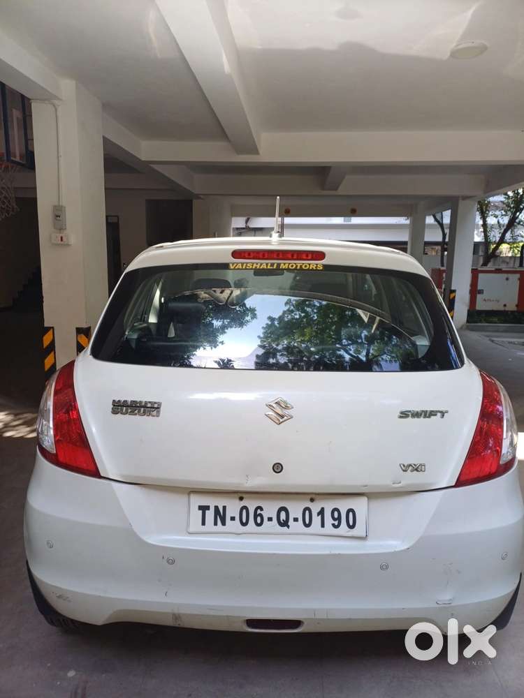 Maruti Swift Vxi 2015