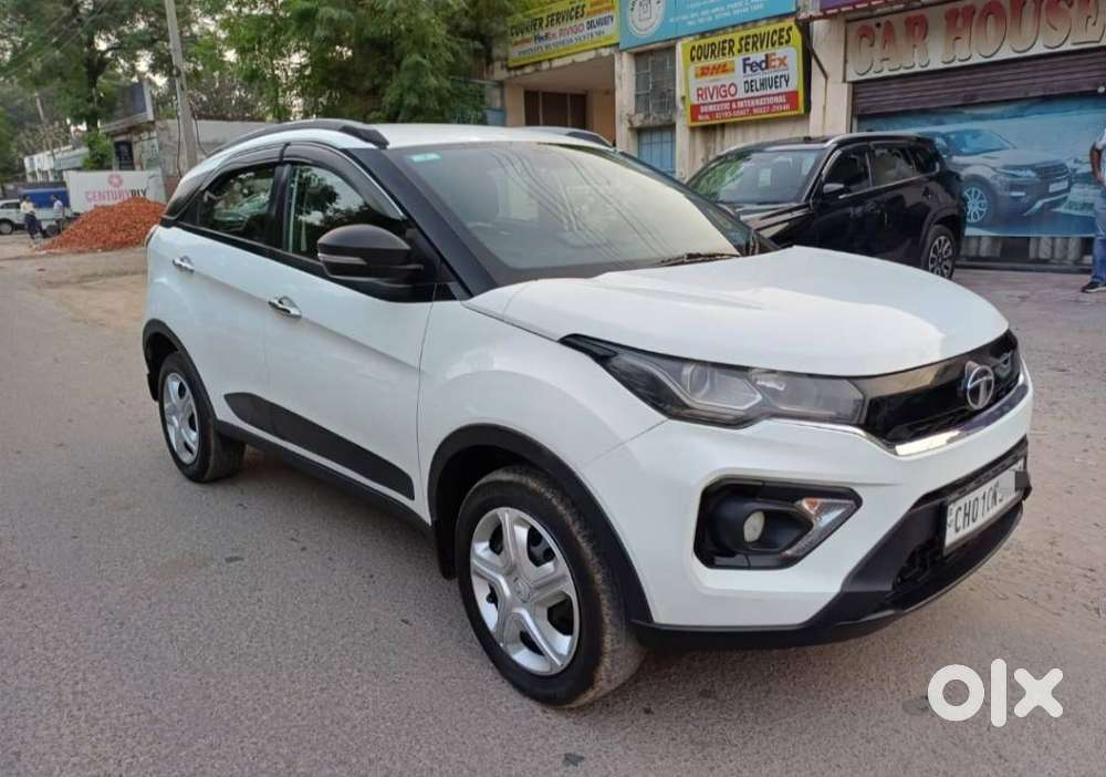 Tata Nexon 1.5 Revotorq Xt, 2022, Diesel