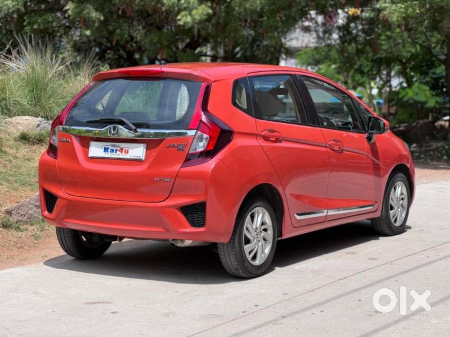 Honda Jazz V Cvt, 2015, Petrol