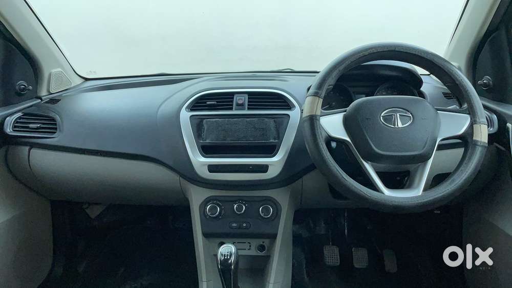 Tata Tiago 1.2 Revotron Xm, 2016, Petrol