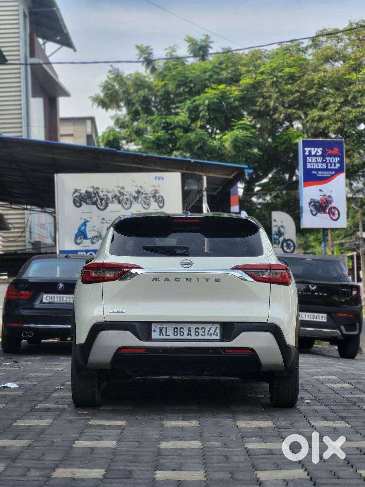 Nissan Magnite 1.0 Xv Premium Turbo, 2022, Petrol