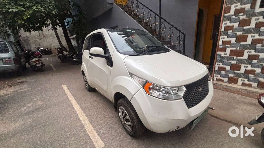 Mahindra Electric Car 2015