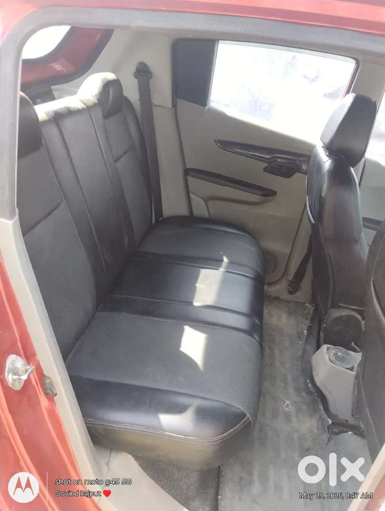 Mahindra Kuv 100 10 Petrol 41386 Km Driven