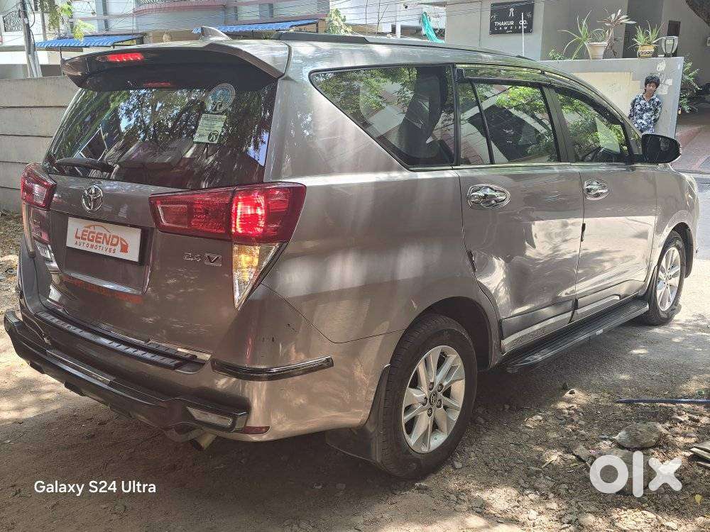 Toyota Innova Crysta 2.4 V, 2019, Diesel