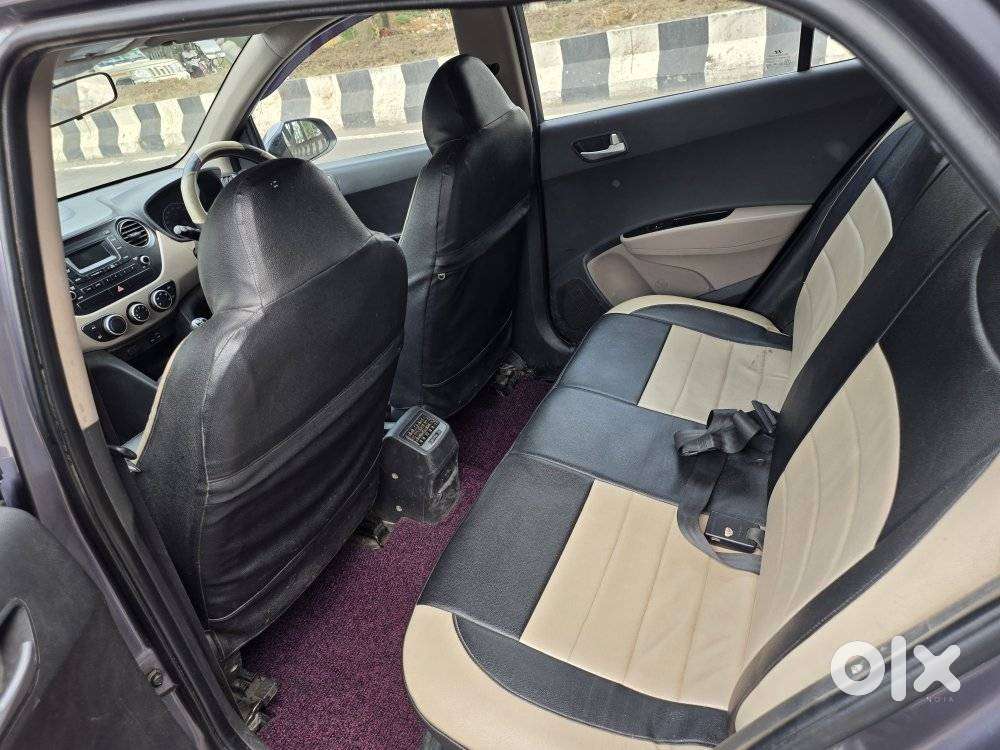Hyundai Grand I10 Sportz, 2017, Petrol