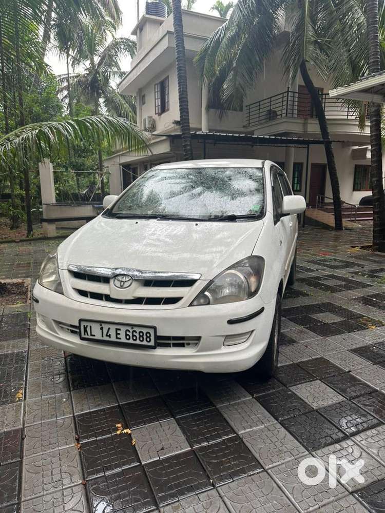 Toyota Innova 2005 Petrol Good Condition