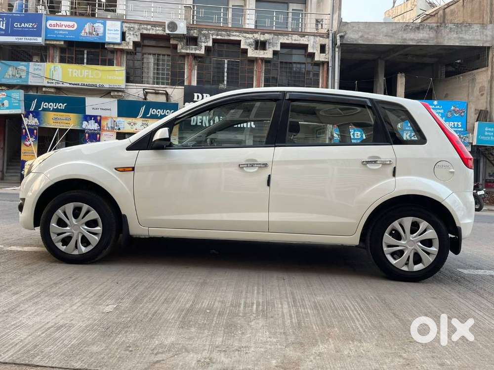 Ford Figo 2012 Petrol