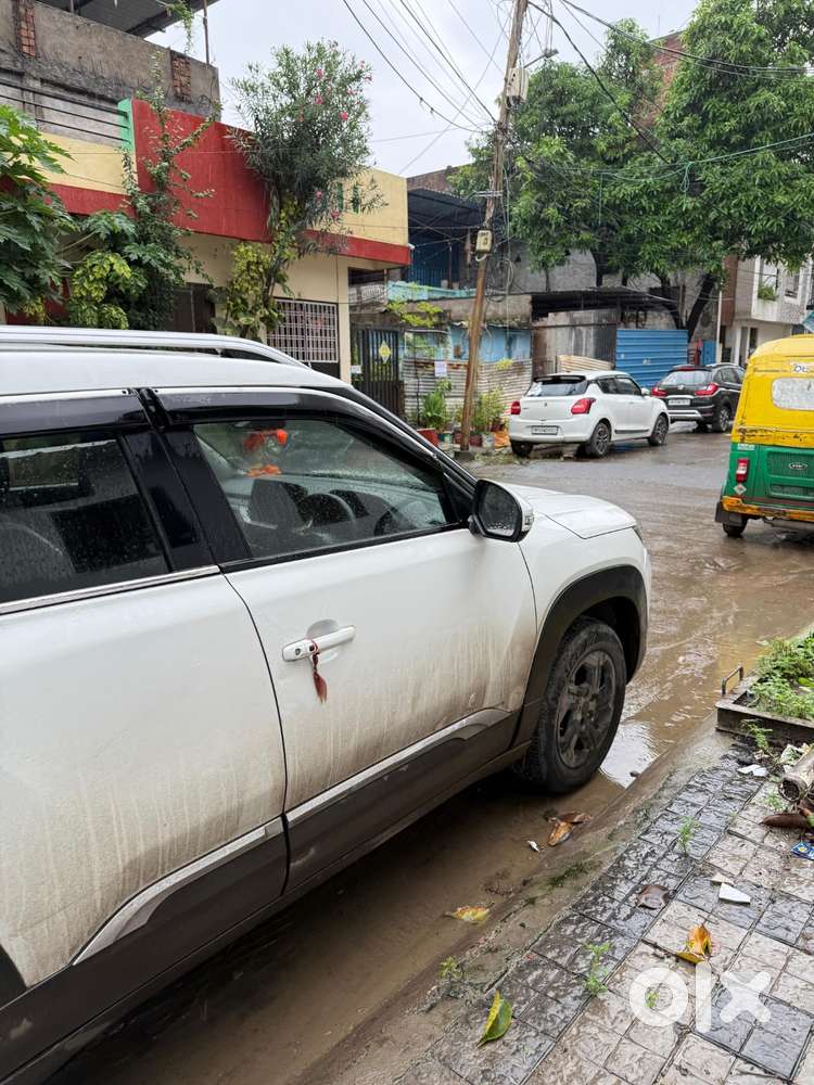 Maruti Brezza 1.5 Zxi 2023
