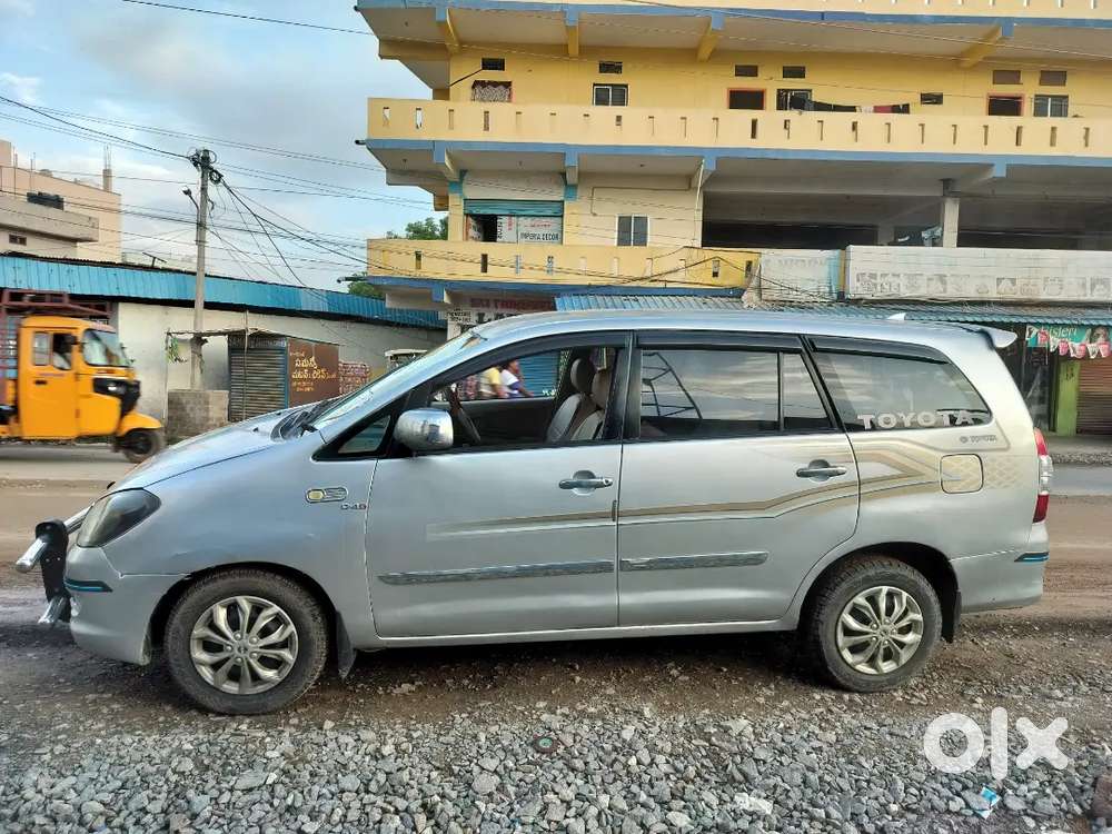 Toyota Innova 2.5 G3 2006