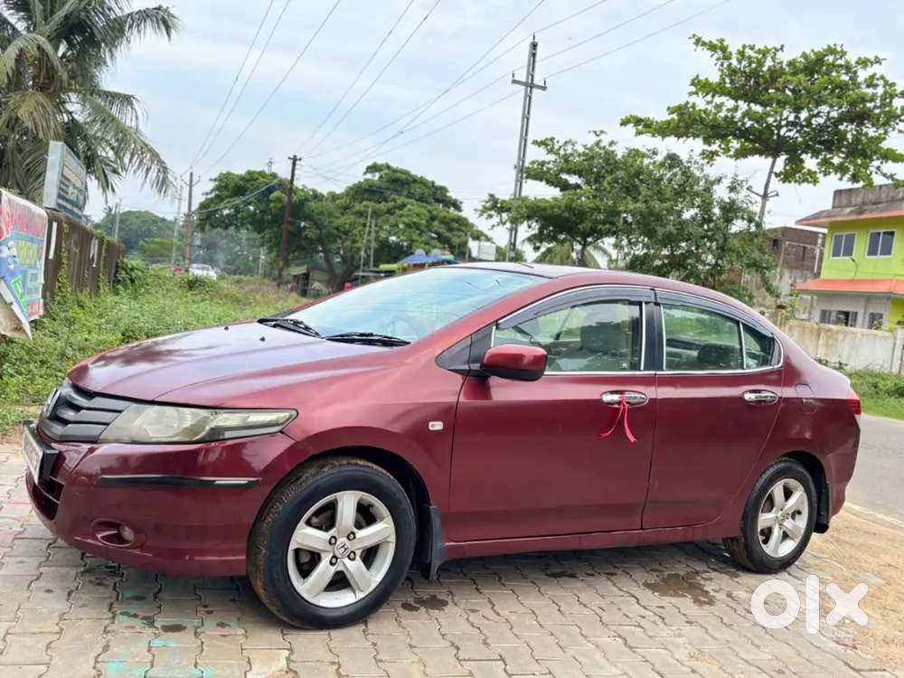 Honda City V I-vtec Validity Till 2031.