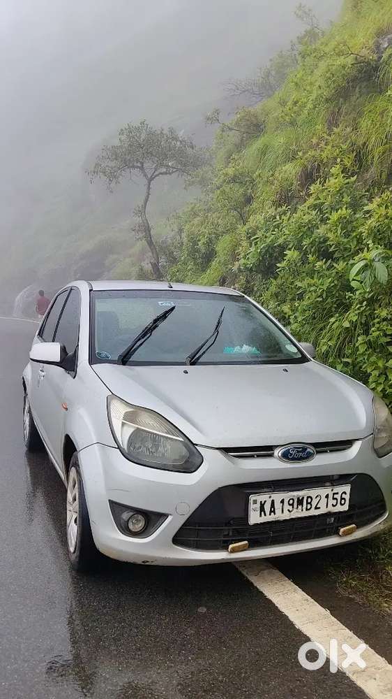 Ford Figo 1.4 Titanium 2011
