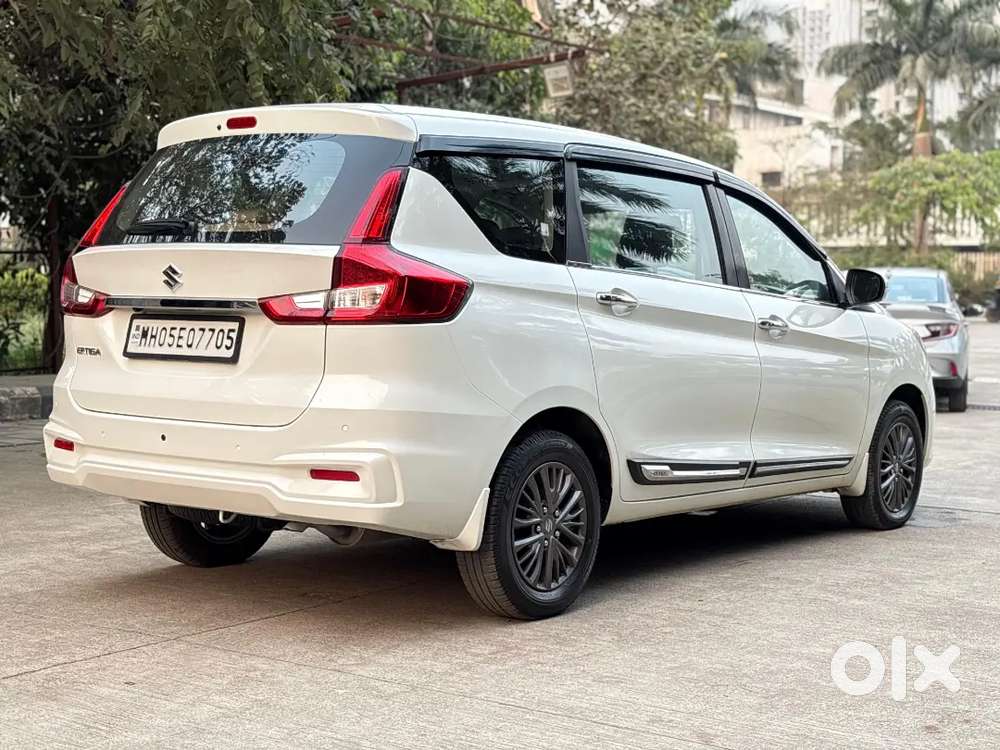 Ertiga Smart Hybrid Zxi+