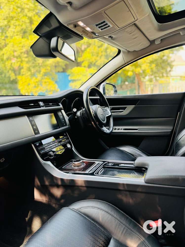 Jaguar Xf Pure Prestige, 2019, Petrol