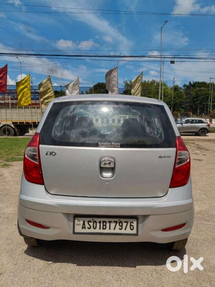 Hyundai I10 Sportz, 2015, Petrol