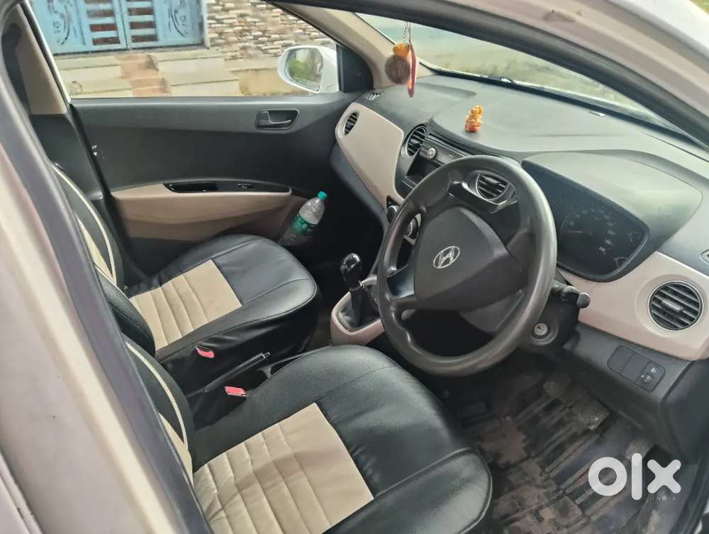 Hyundai Xcent 2018 Variant
