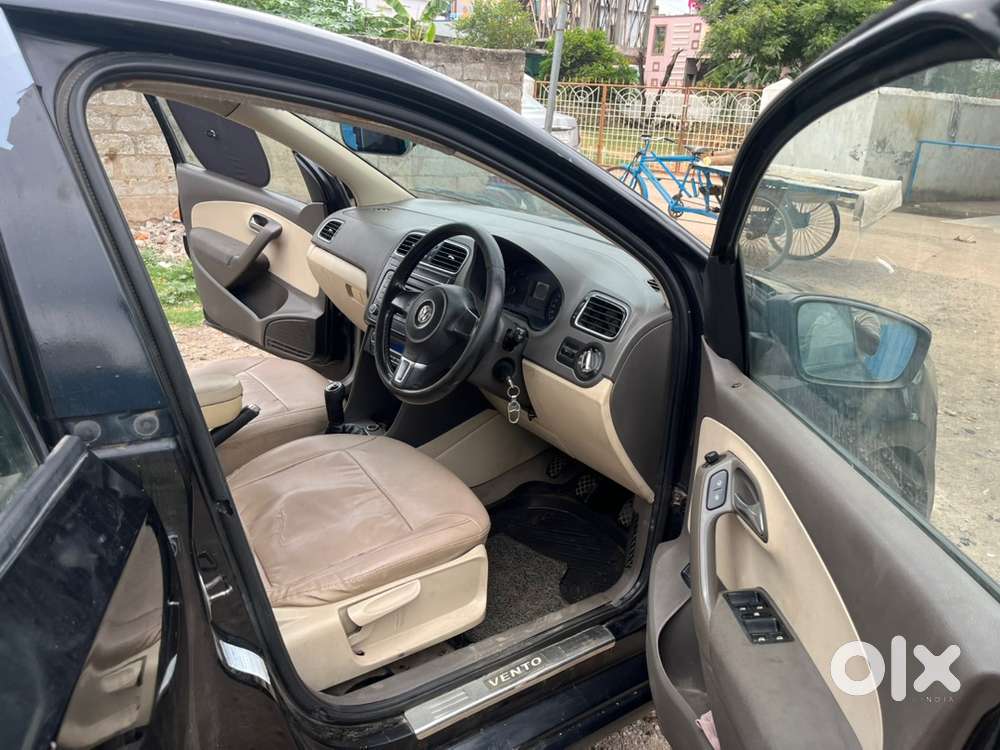 Volkswagen Vento 2011 Petrol Manual