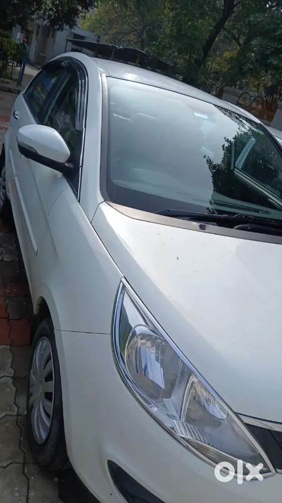 Tata Zest Quadrajet 2015