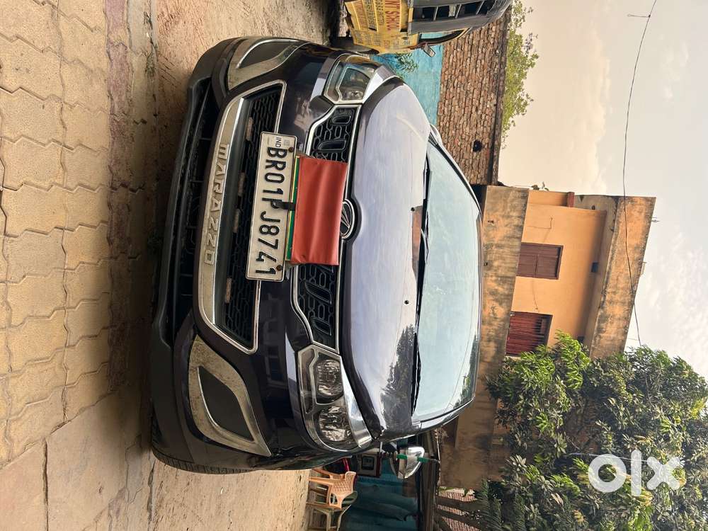 Mahindra Marazzo