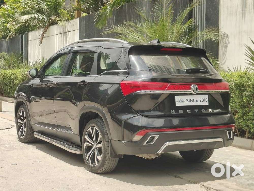 Mg Hector Plus Sharp Pro 1.5 Turbo Petrol Cvt 7 Str, 2023, Petrol