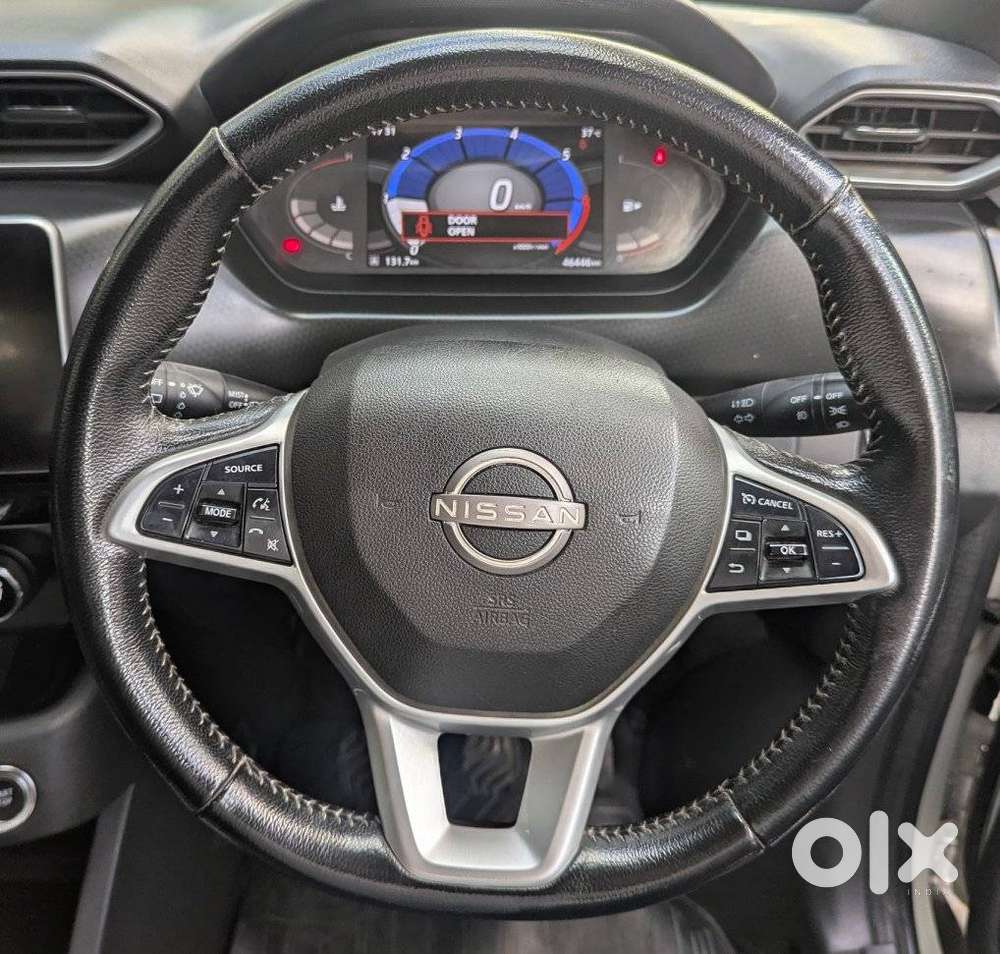 Nissan Magnite 1.0 Xv Premium Dual Tone, 2021, Petrol