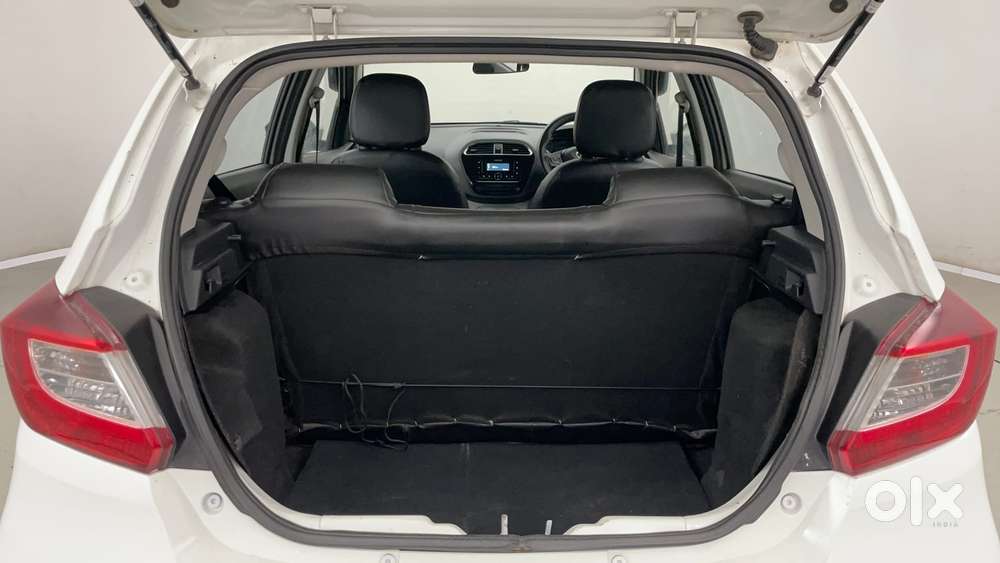 Tata Tiago 1.2 Revotron Xt Option, 2022, Petrol