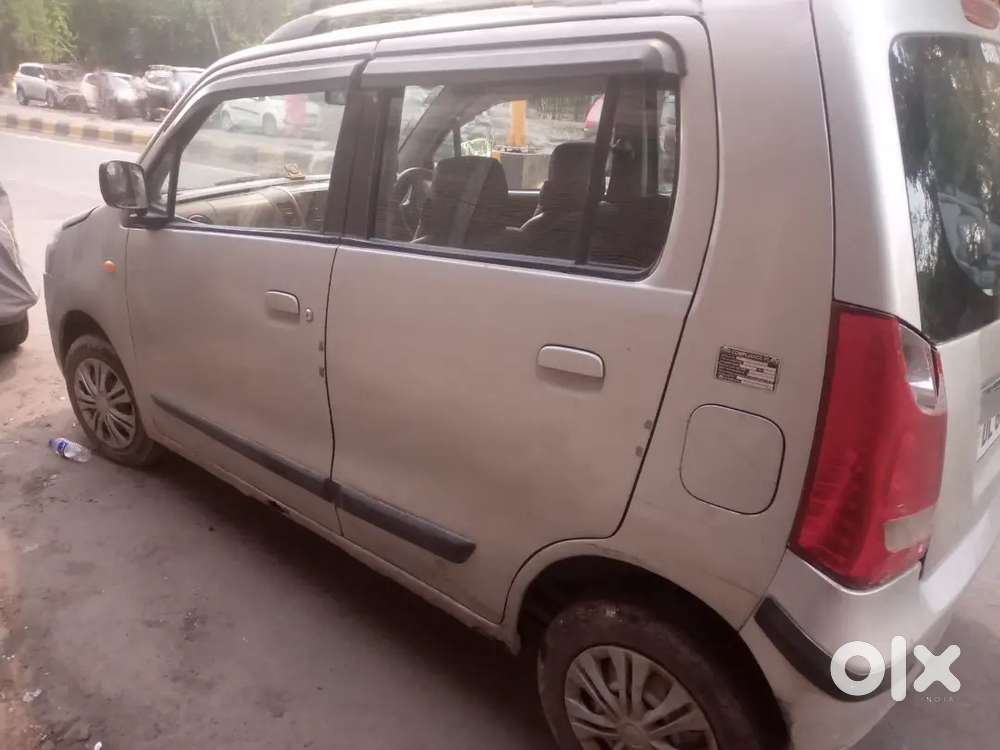 Maruti Suzuki Wagon R 2013 April Cng Company Fitted Green