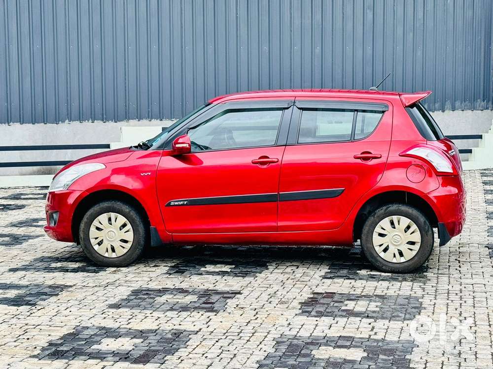 Maruti Suzuki Swift Vxi, 2013, Petrol