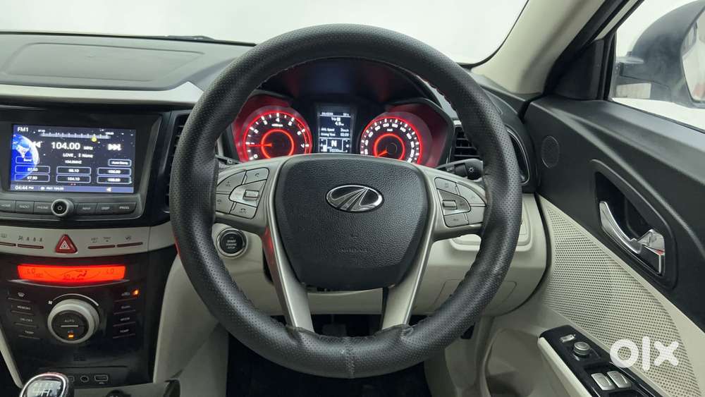 Mahindra Xuv300 W8 Option, 2020, Petrol