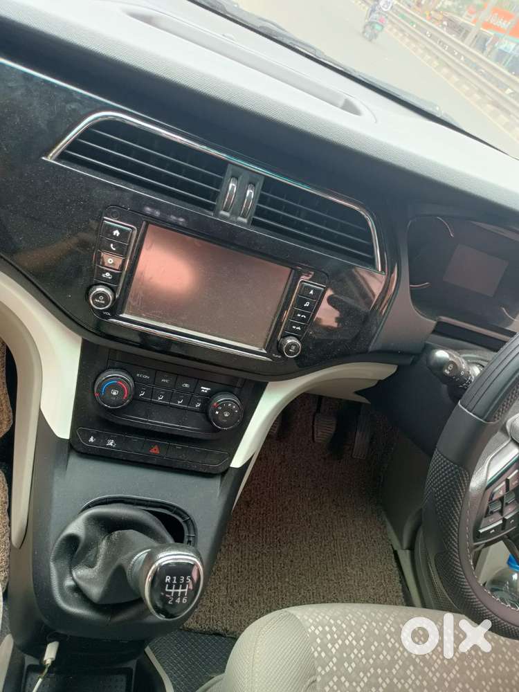 Mahindra Marazzo M6 8str, 2019, Diesel