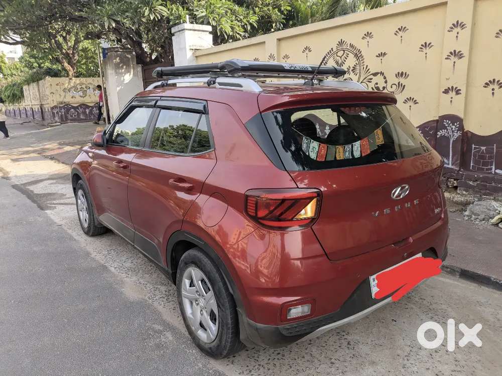 Hyundai Venue Dct At Mint Condition